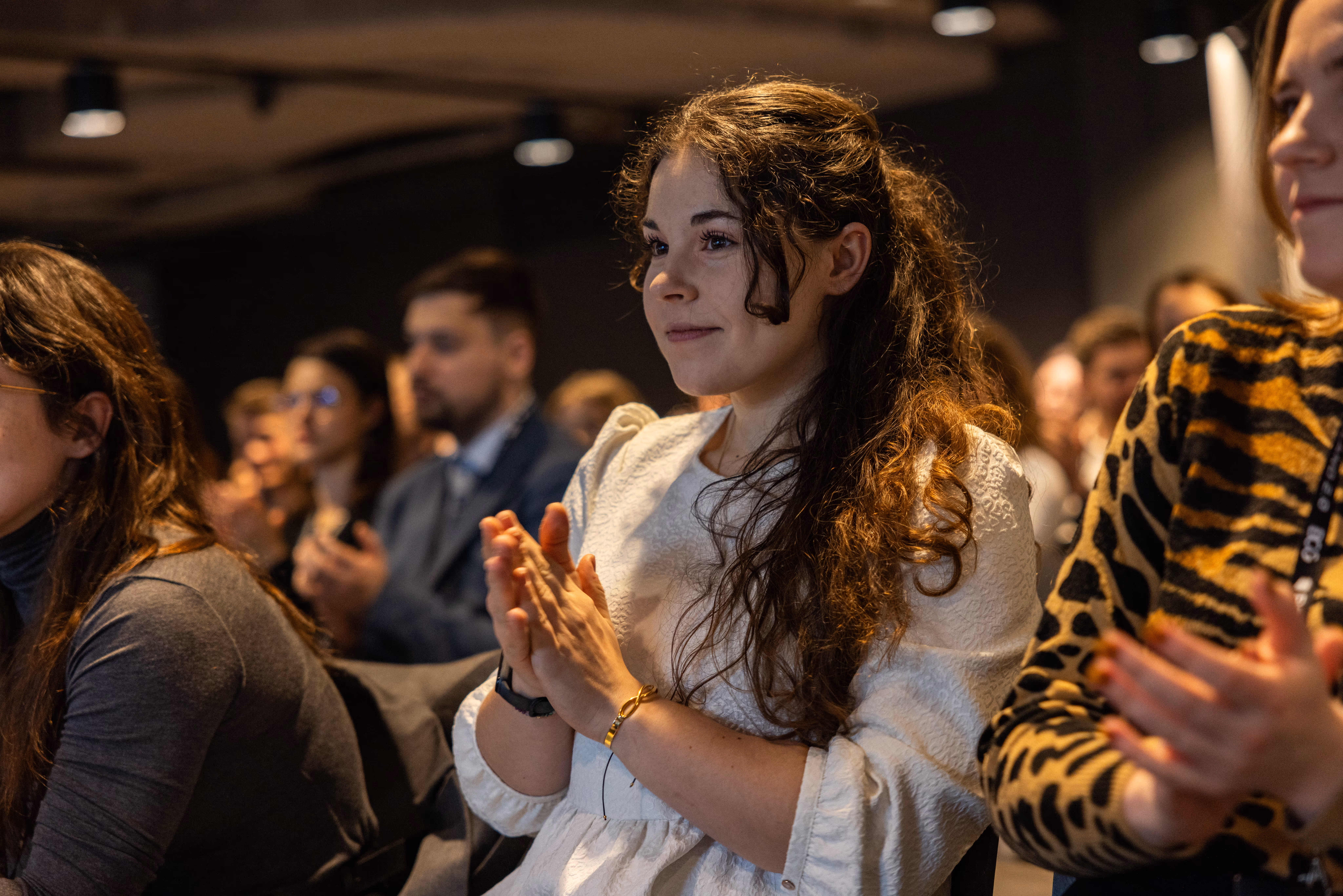 day2-keynote-teaching-the-young-are-we-effectively-educating-media-literacy